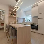 Apartments Mateo *